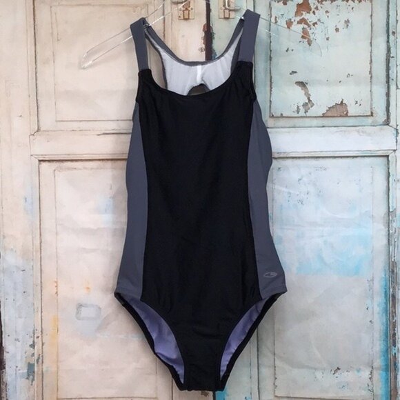 C9 By Champion Womens S (4-6) One-Piece Active Swimsuit Black/Grey - Picture 1 of 5